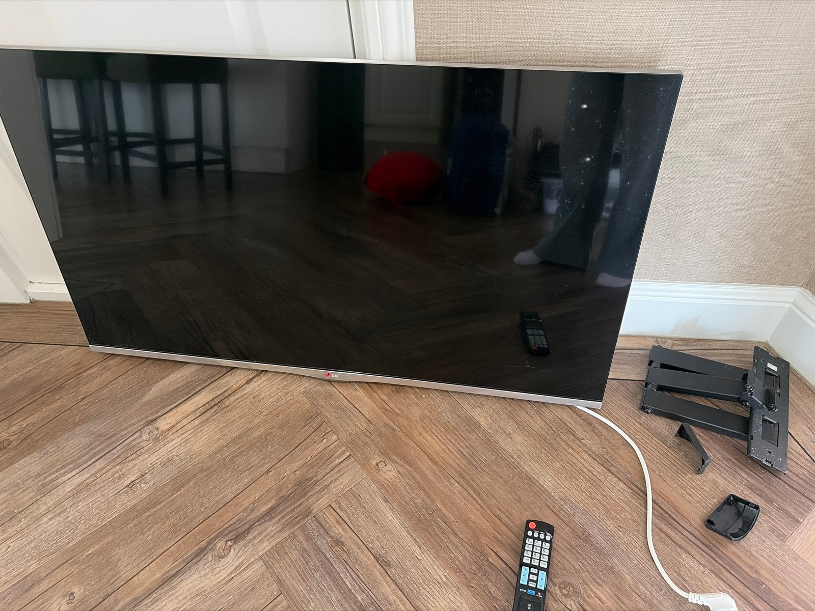 LG 47 inch Smart TV (47LA7408) met muurbeugel, Ophalen, 100 cm of meer, Full HD (1080p), Gebruikt