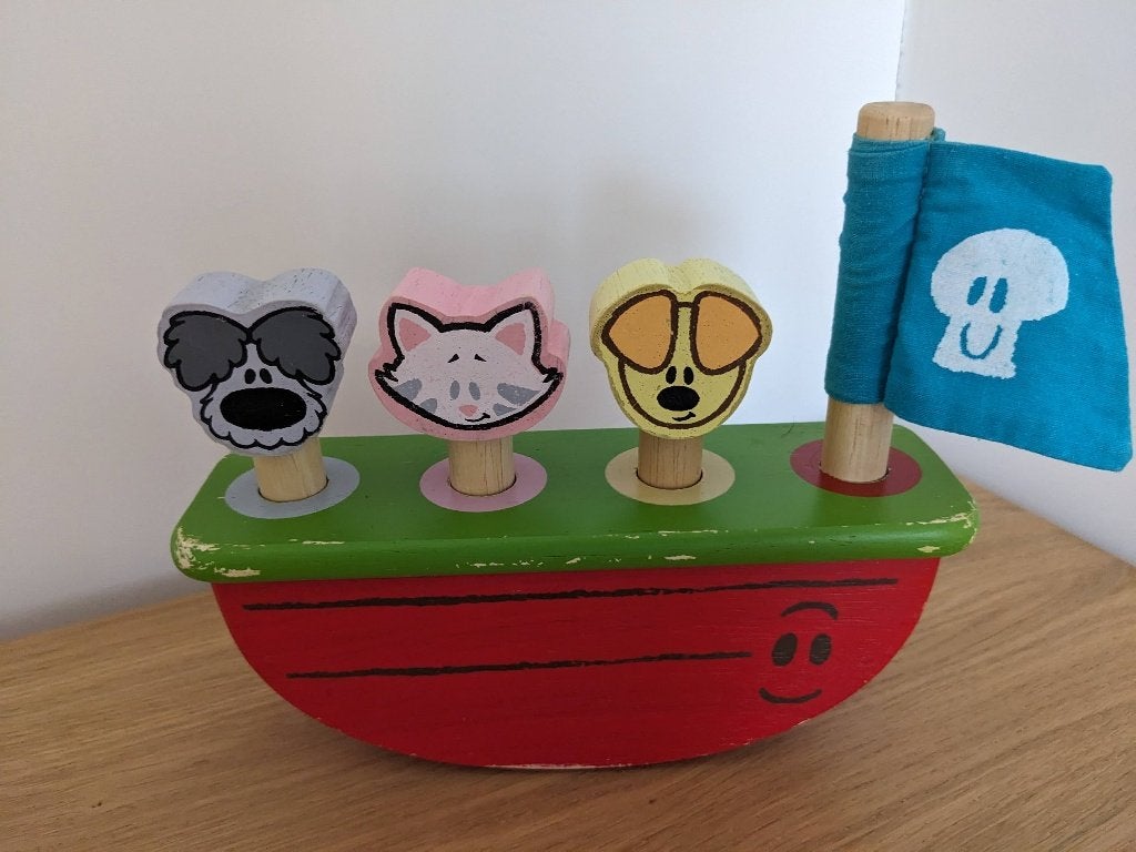 Woezel en Pip houten schommelboot, Ophalen of Verzenden, Gebruikt, Overige typen