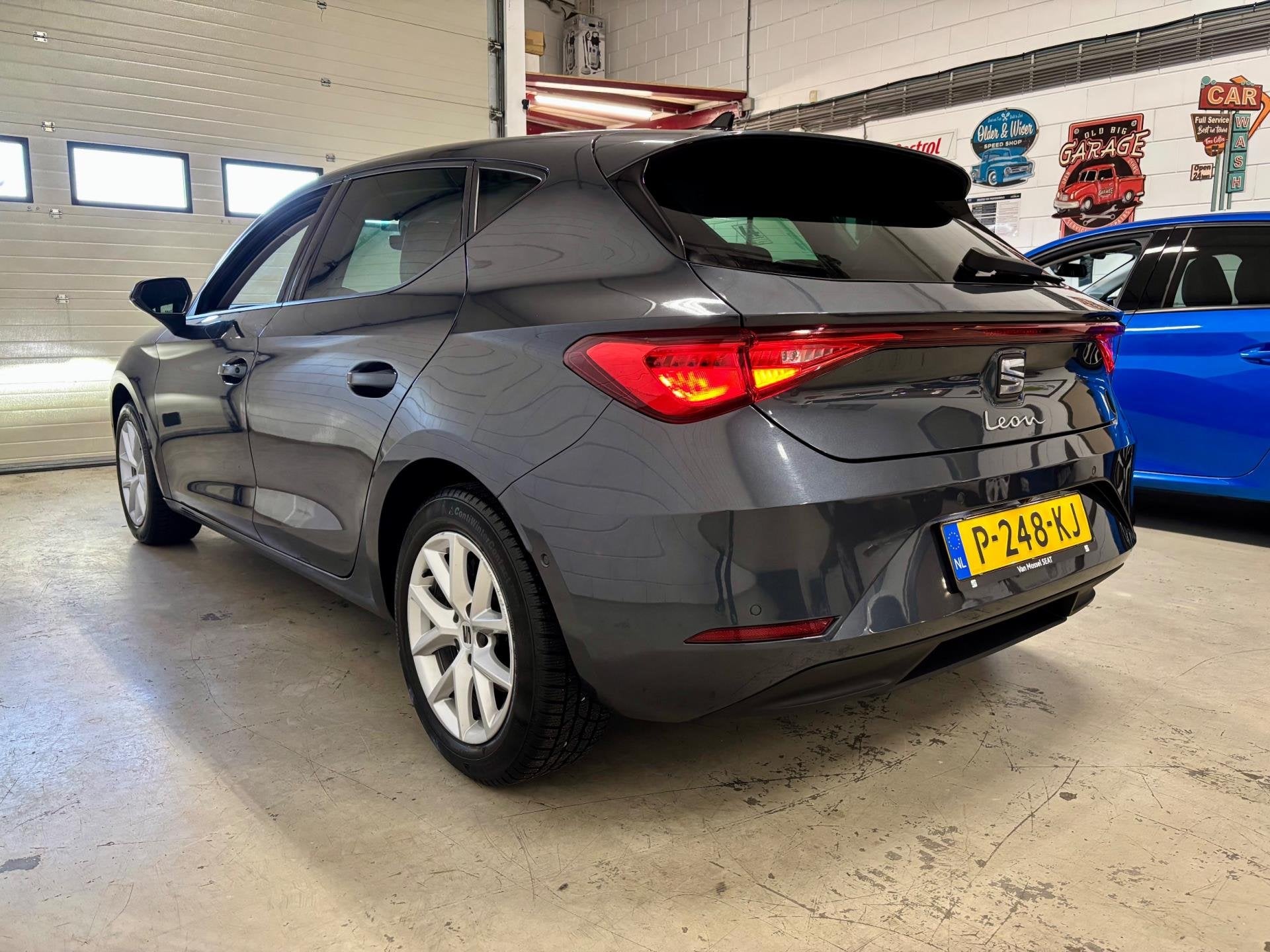 Seat Leon 1.0 eTSI Sport Business Intense Bj.22|Camera|Digit, Dealer onderhouden, Stof, Gebruikt, Automatische klimaatregeling