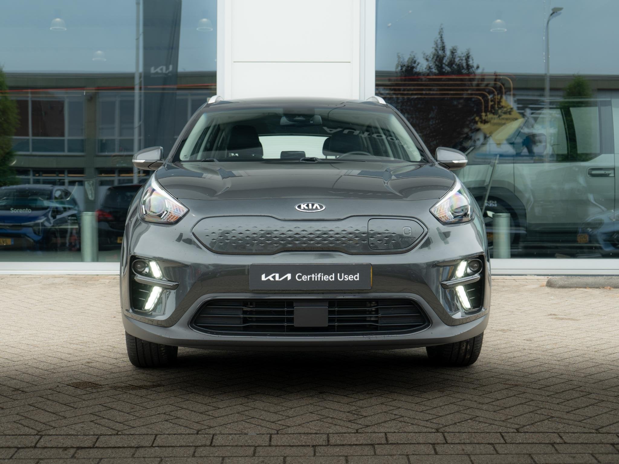 Foto 9 van Kia e-Niro DynamicLine 64 kWh | Trekhaak | 3 Fase | Adaptiev