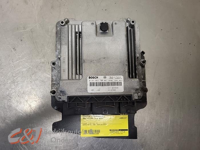 Computer Motormanagement van een Opel Vivaro, Gebruikt, -, -, Opel
