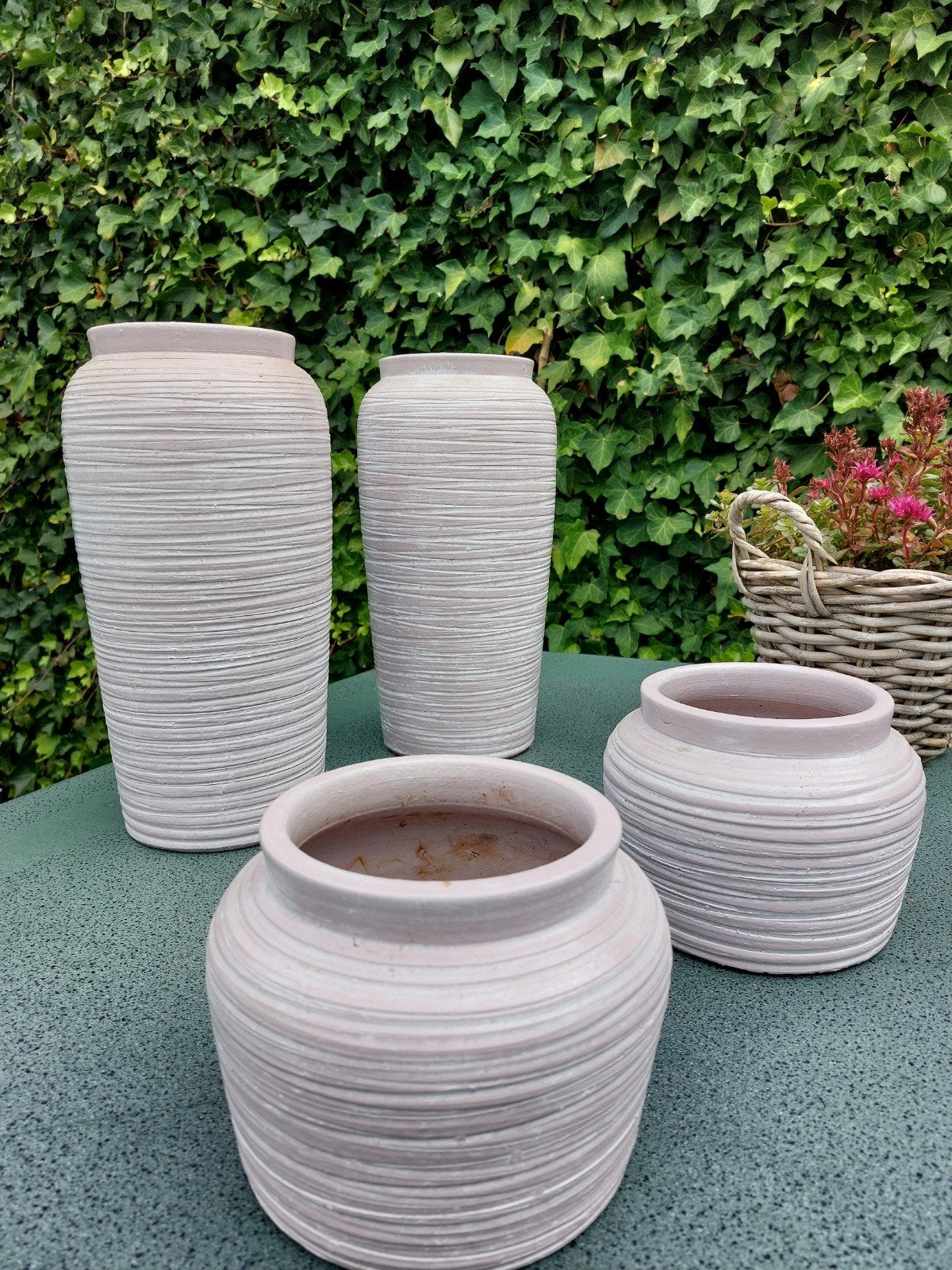 Set van 4 oudroze bloempotten, Ophalen, Rond, Aardewerk, Minder dan 40 cm