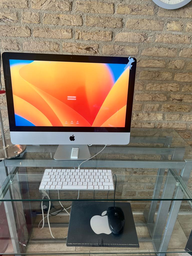 te koop Apple Imac 21,5 retuna 4 KScerm, Computers en Software, Apple Desktops, Ophalen, Zo goed als nieuw, IMac