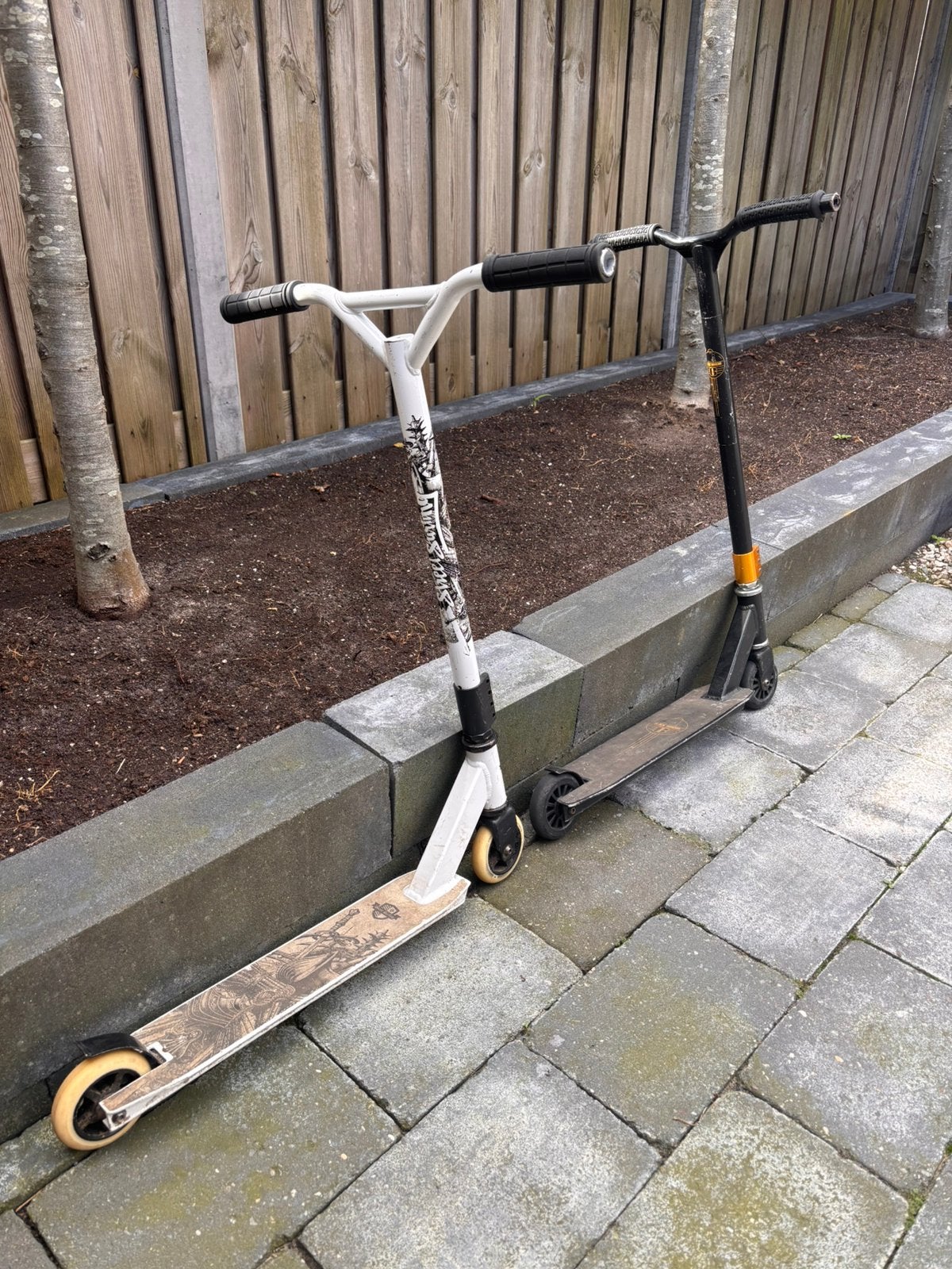 2 stuntstepjes, Fietsen en Brommers, Steps, Ophalen, Gebruikt, Gewone step