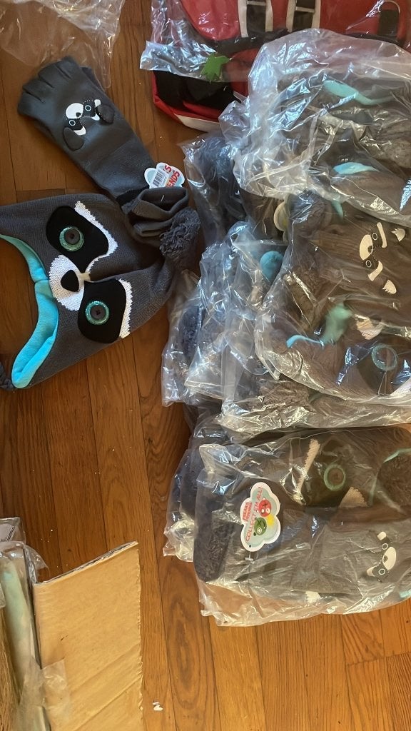 Partij Kinder Wintersets (21 stuks) – Muts & Wanten Wasbeer, Ophalen of Verzenden, Nieuw, One size