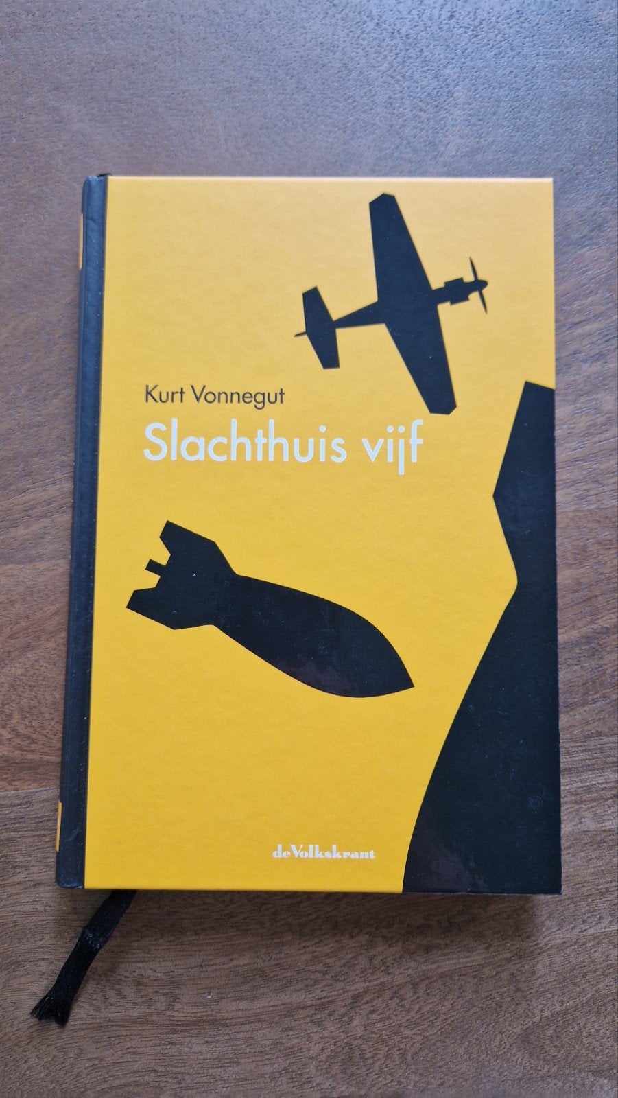 Slachthuis vijf - Kurt Vonnegut (De Volkskrant Bibliotheek), Ophalen of Verzenden, Zo goed als nieuw, Kurt Vonnegut, Nederland