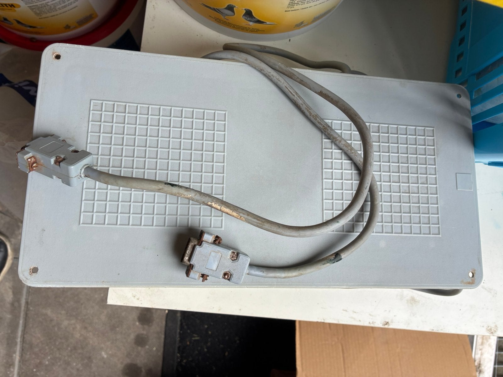 Unikon antennes, kabels en stekkerdoosjes, Dieren en Toebehoren, Meerdere dieren, Postduif