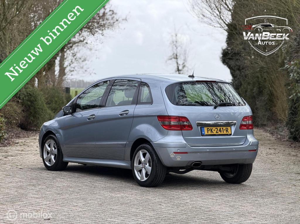 Mercedes B-klasse 200 Leer Apk Climate Control, Auto's, Mercedes-Benz, 136 pk, Gebruikt, Zwart, 4 cilinders