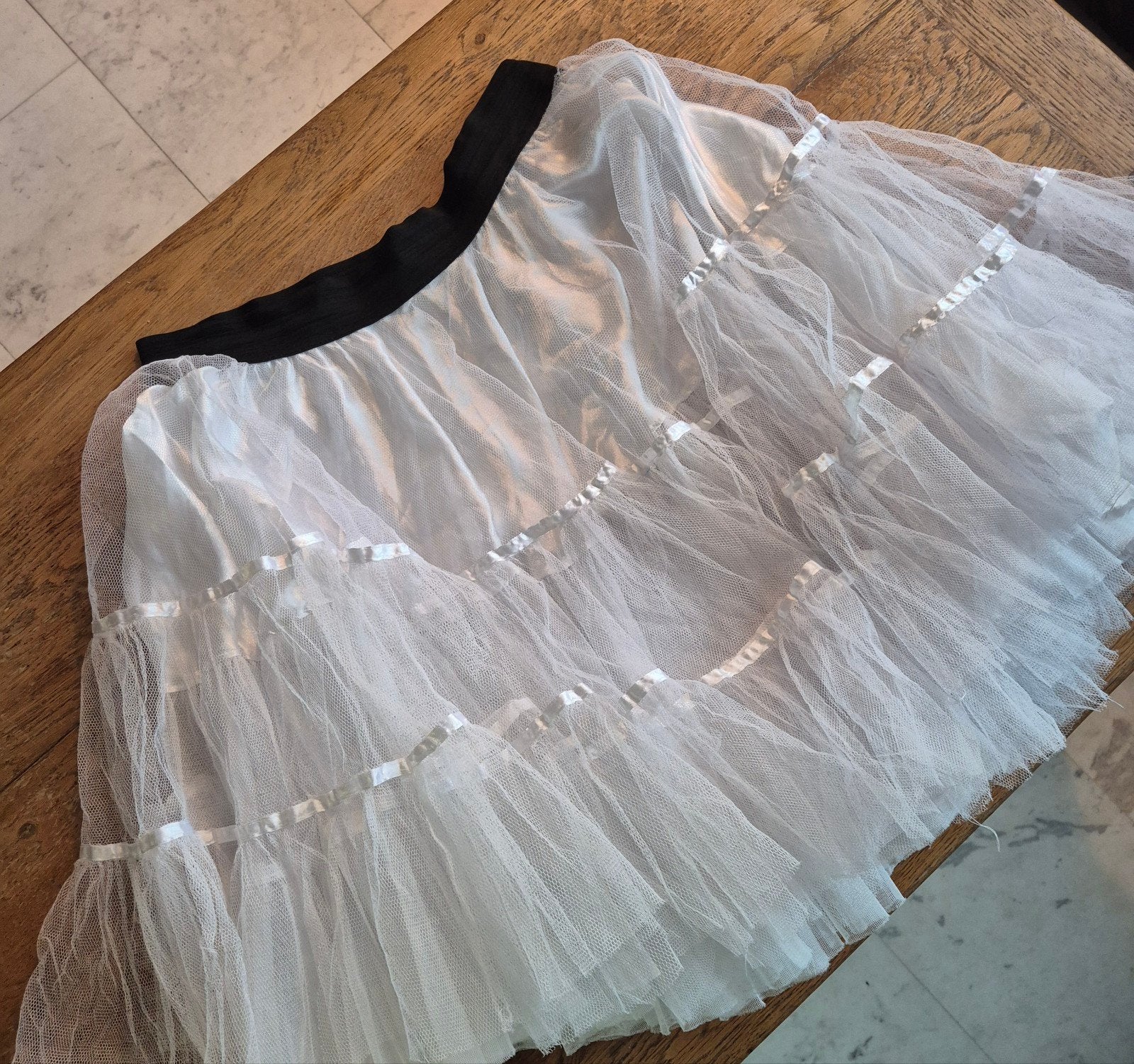 Witte tule rok - Maat 42 , Petticoat, Wit, Maat 42/44 (L), Ophalen of Verzenden, Zo goed als nieuw