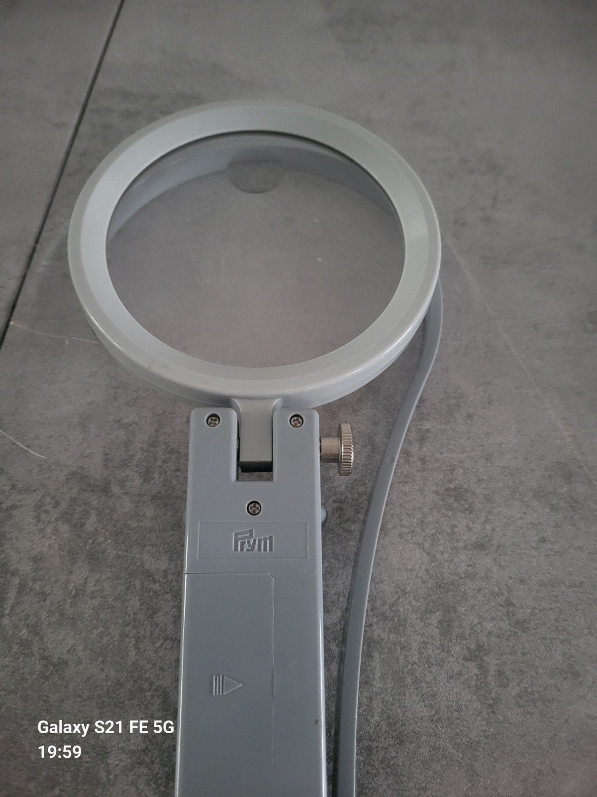 Prym universele loep, Ophalen of Verzenden, Zo goed als nieuw, Vergrootglas of Loep