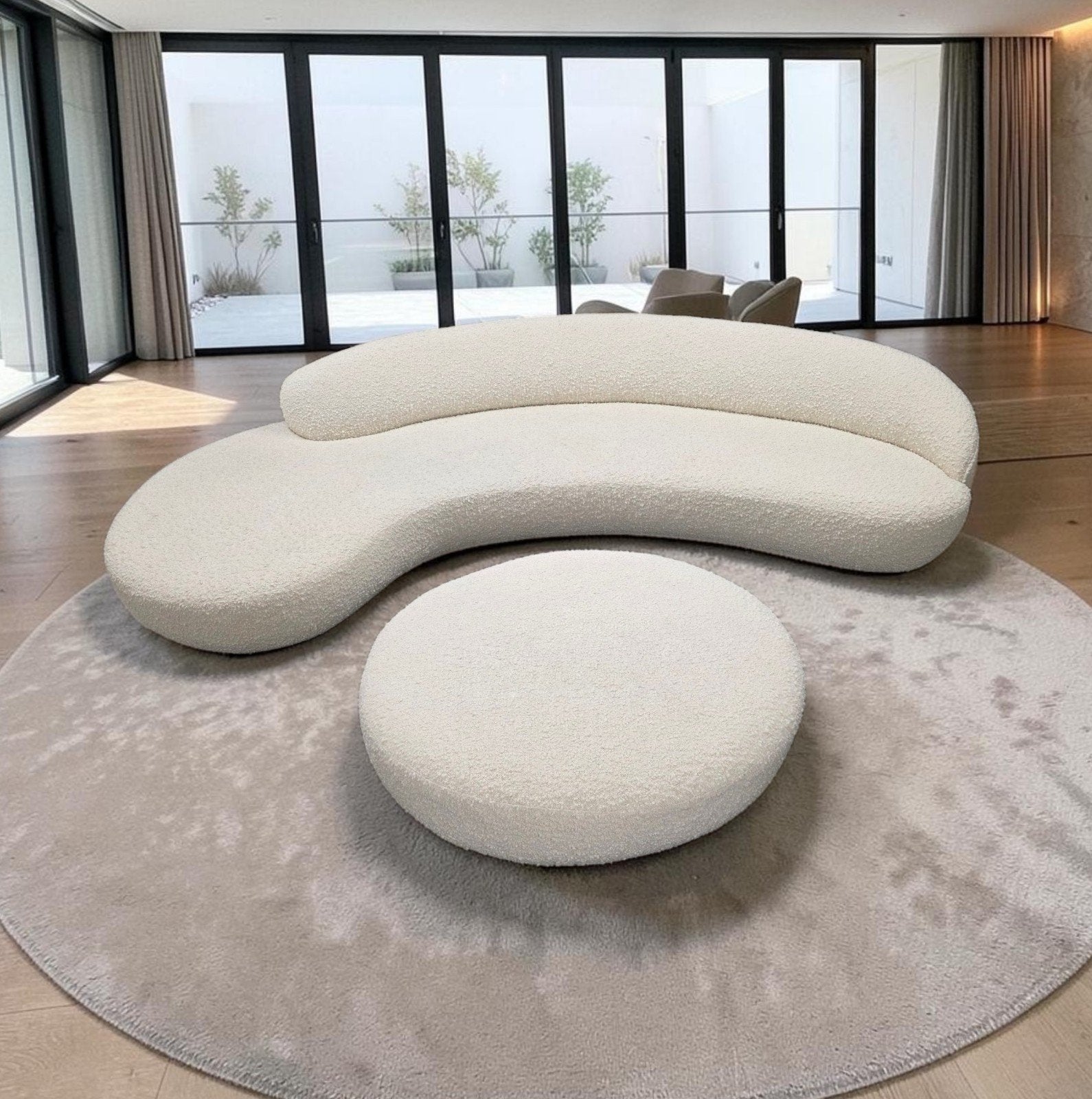 Serpentine design sofa Pierre Frey Bouclé stof handmade bank, Ophalen of Verzenden, Nieuw, Stof