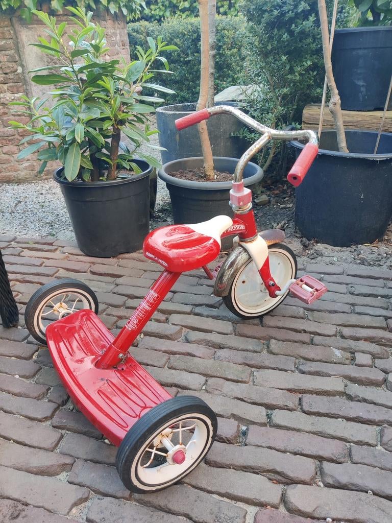 Vintage driewieler Radio Flyer, Fietsen en Brommers, Fietsen | Kinderfietsjes, Ophalen, Gebruikt, Minder dan 16 inch