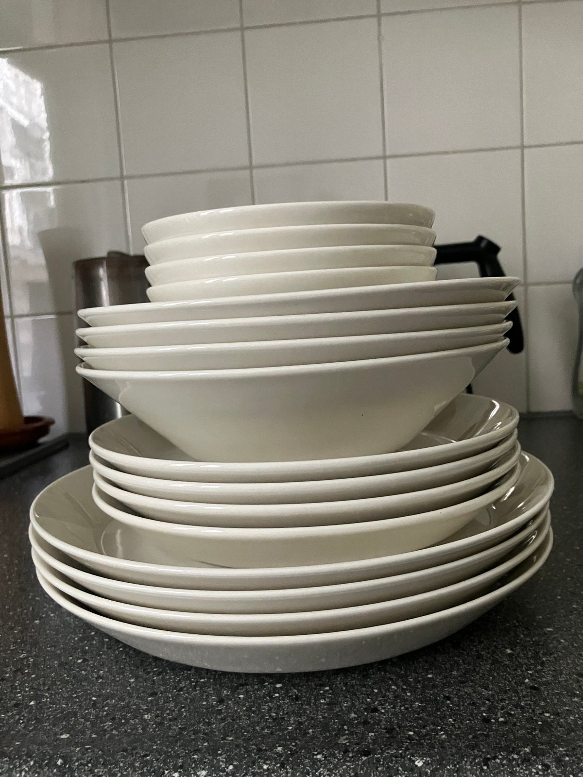 Iittala - teemu 16 pieces, Ophalen, Overige merken, Keramiek, Zo goed als nieuw