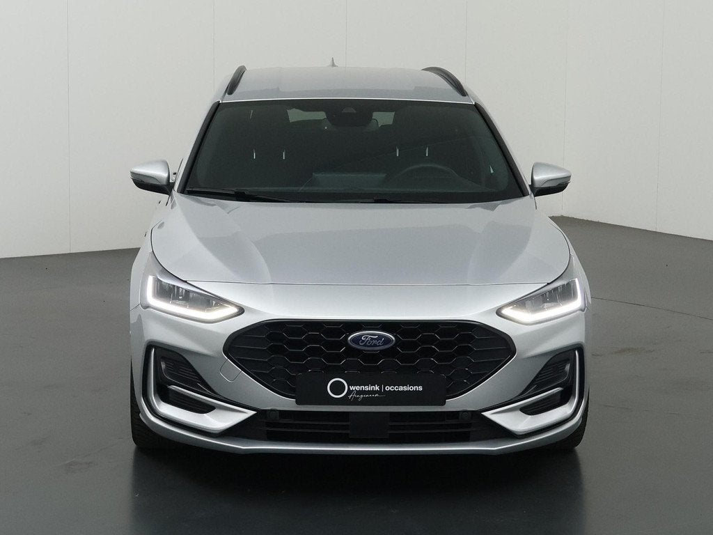 Ford Focus Wagon 1.0 EcoBoost Hybrid ST Line X | Afneembare, 1349 kg, Gebruikt, Handgeschakeld, 19 km/l
