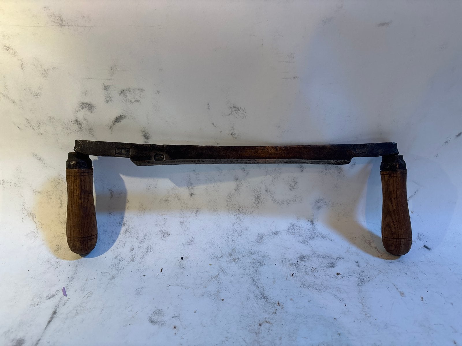Oud trekmes 30cm met houten handvatten, Ophalen of Verzenden