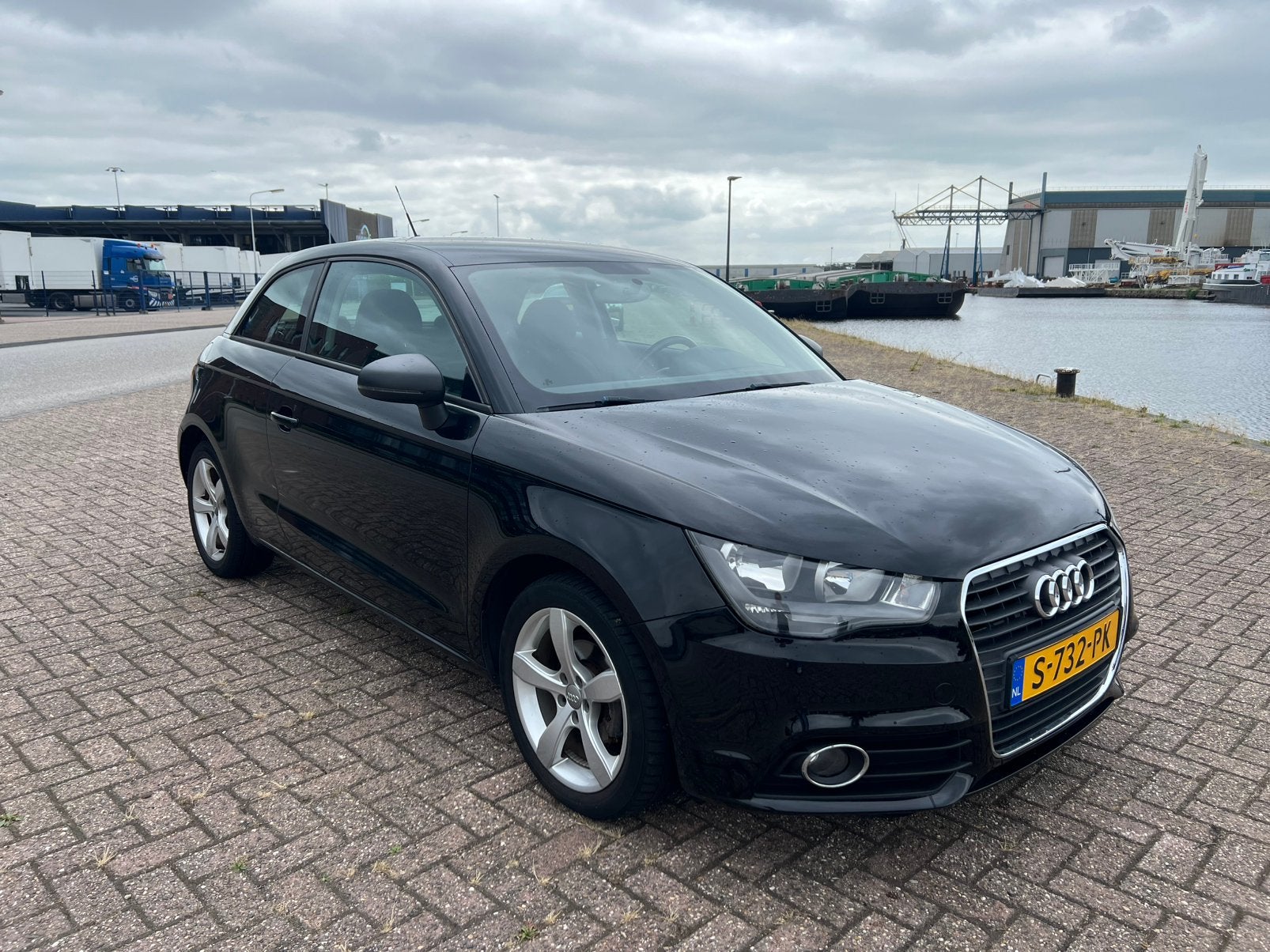Audi A1 1.2 TFSI | Zwart | 171.948 km | Airco | Stoelverw, A1, Zwart, 4 cilinders, Elektrische ramen