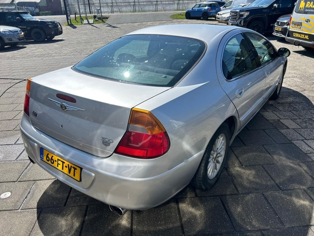 Chrysler 300M 2.7 I V6 AUT lees de advertentie goed !, foto 6