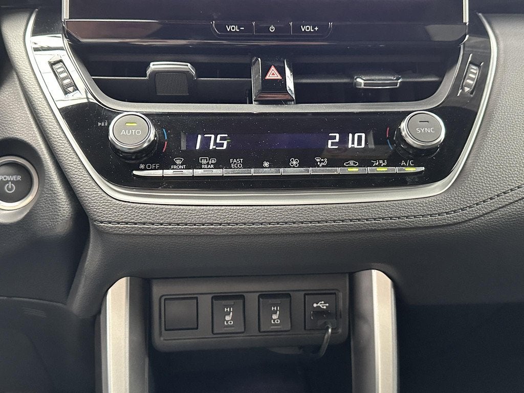 Toyota Corolla Cross Hybrid 140 Style + Premium pack + Panor, Auto's, Toyota, Gebruikt, 4 cilinders, Leder en Stof, Origineel Nederlands