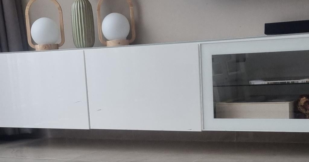 Ikea tv kasten, Ophalen, Gebruikt, 150 tot 200 cm, Minder dan 100 cm