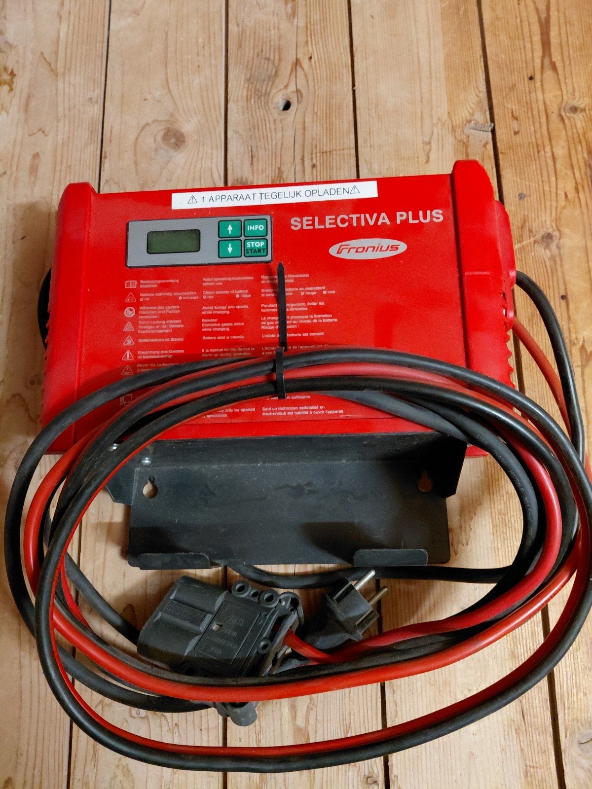 acculader fronius, Gebruikt