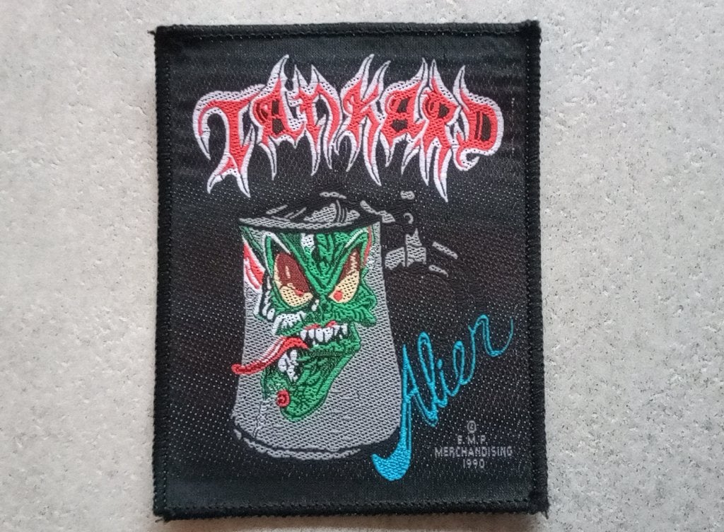 Tankard zeer mooie + zeldzame 1990 Alien vintage patch t104, Verzamelen, Ophalen of Verzenden, Nieuw, Kleding
