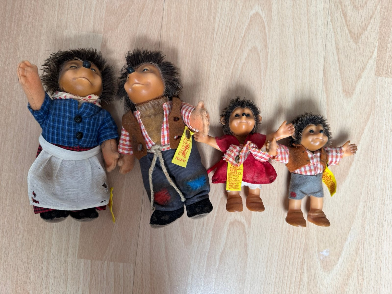 Vintage Steiff egelfamilie, Verzamelen, Ophalen, Zo goed als nieuw, Stoffen beer, Steiff