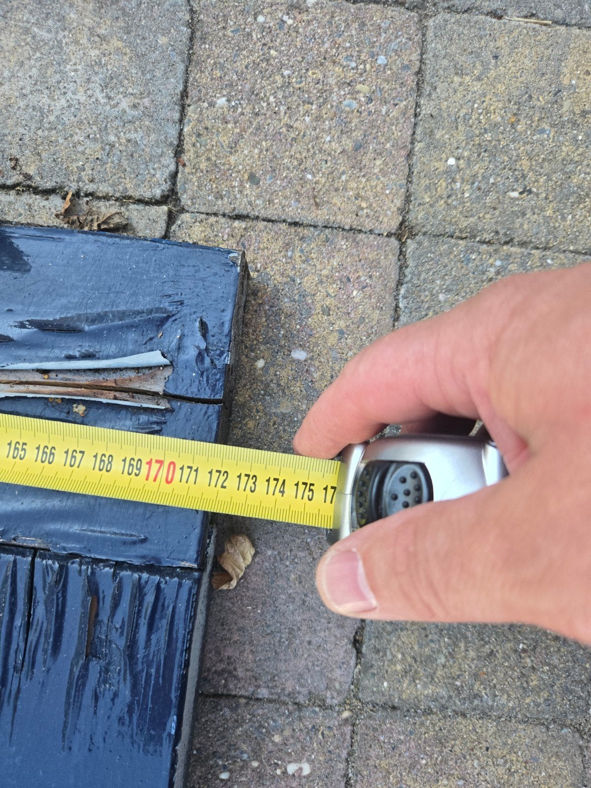 Schuurdeur + Raam met kozijn, Tuin en Terras, Schuttingen, Ophalen, Minder dan 3 meter, Hout, 1 tot 2 meter