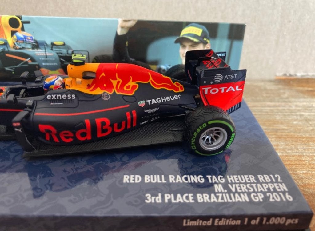 Max Verstappen 1:43 3e plaats Brazilië GP 2016 Red Bull, Ophalen of Verzenden, Nieuw, Formule 1