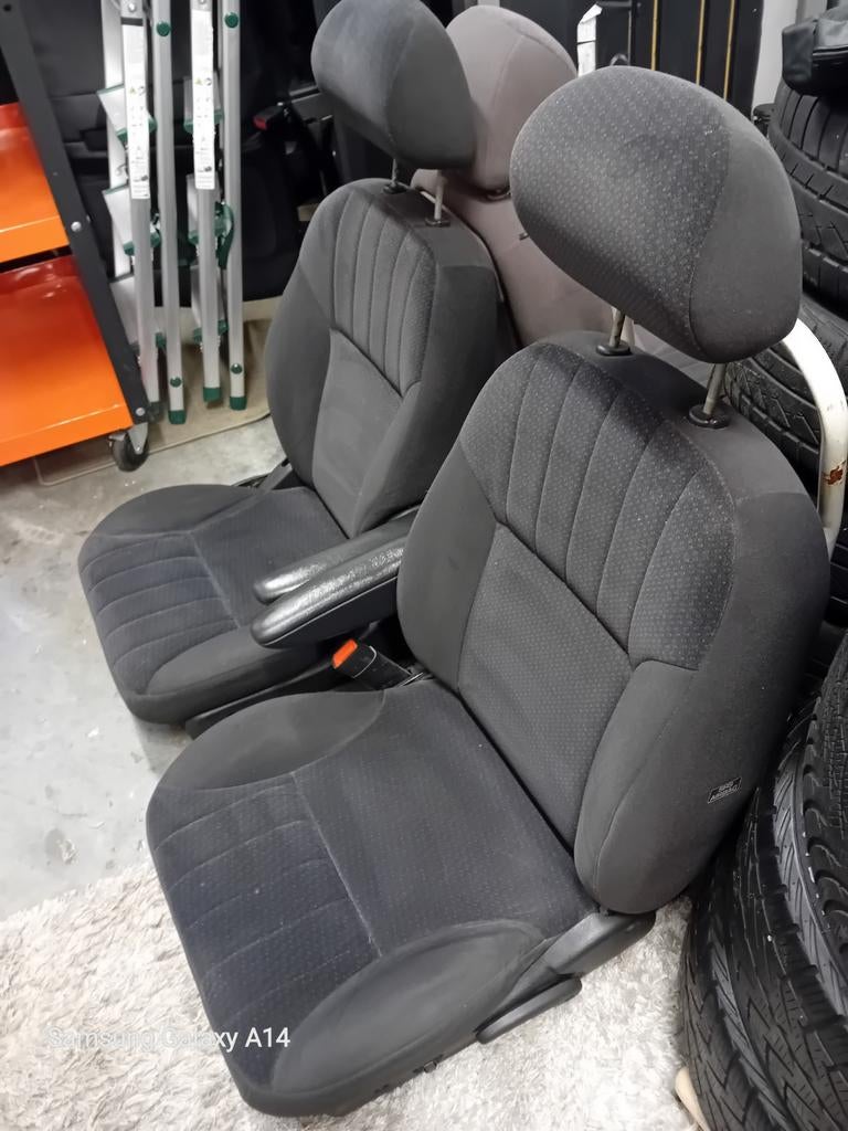 Fiat Ducato Stoelen Set met Armleggers, Caravans en Kamperen, Ophalen