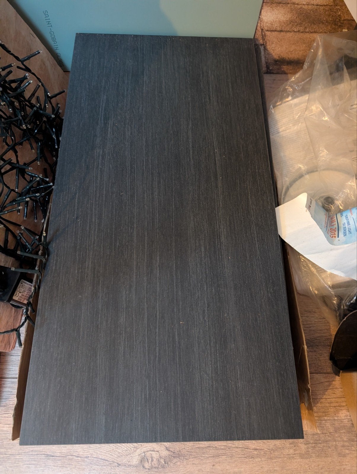 12 nieuwe badkamer tegels 30 x 60, Ophalen, Nieuw