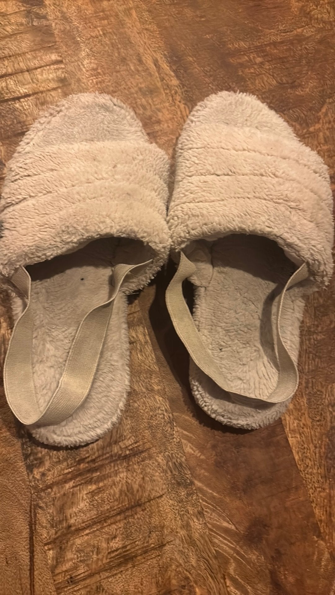 Gedragen sloffen, Kleding | Dames, Schoenen, Verzenden, Beige, Pantoffels of Sloffen, Gedragen