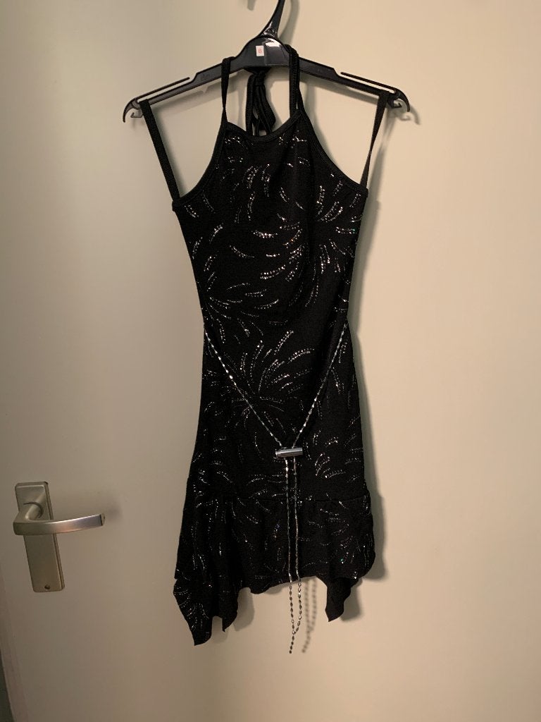 zilveren glitter halter jurk maat 122, Kinderen en Baby's, Ophalen of Verzenden, Zo goed als nieuw, Meisje, Jurk of Rok