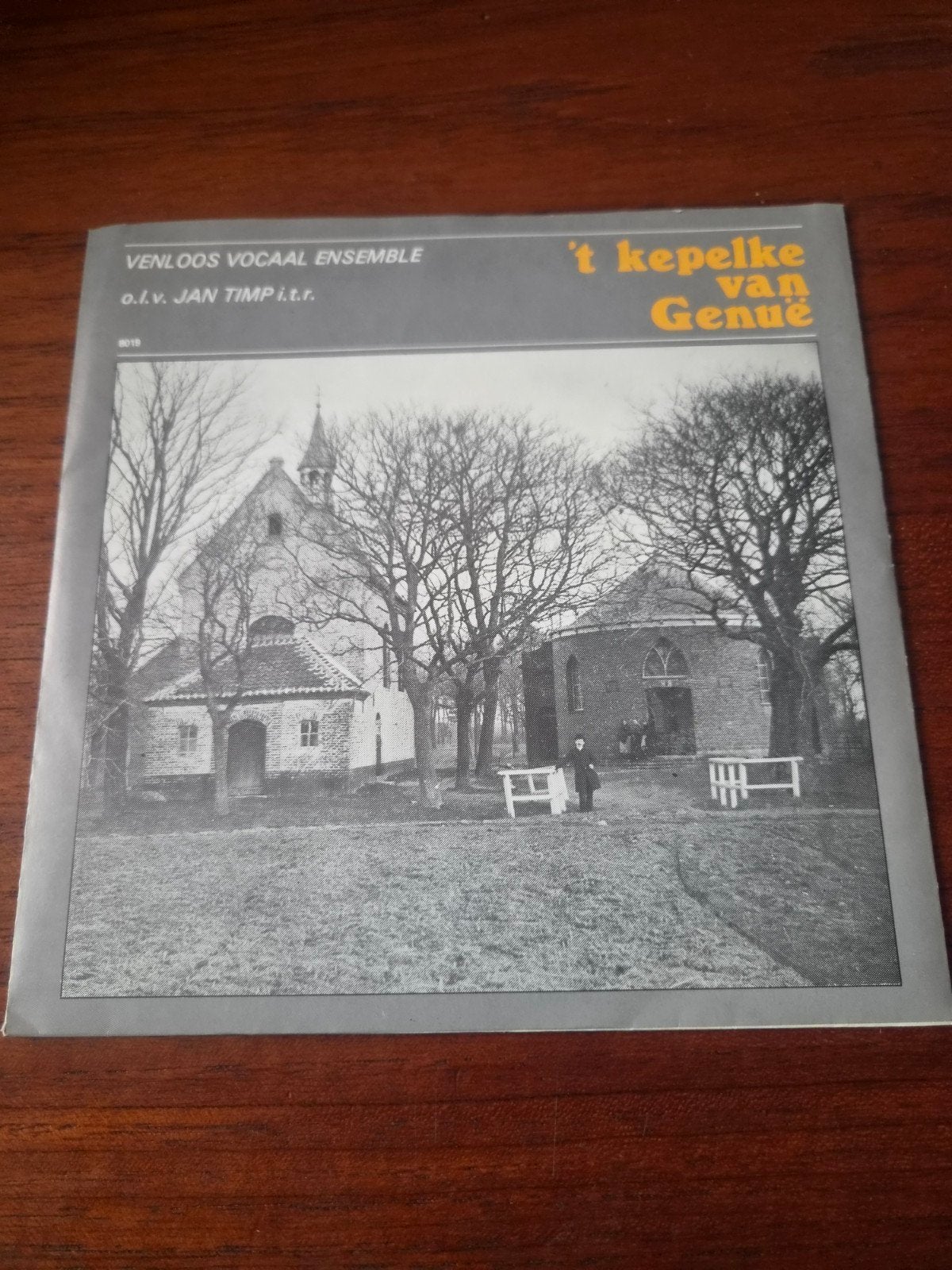 Venloos Vocaal Ensemble - 't Kepelke van Genue (Vinyl), Ophalen of Verzenden, Gebruikt, Streekmuziek