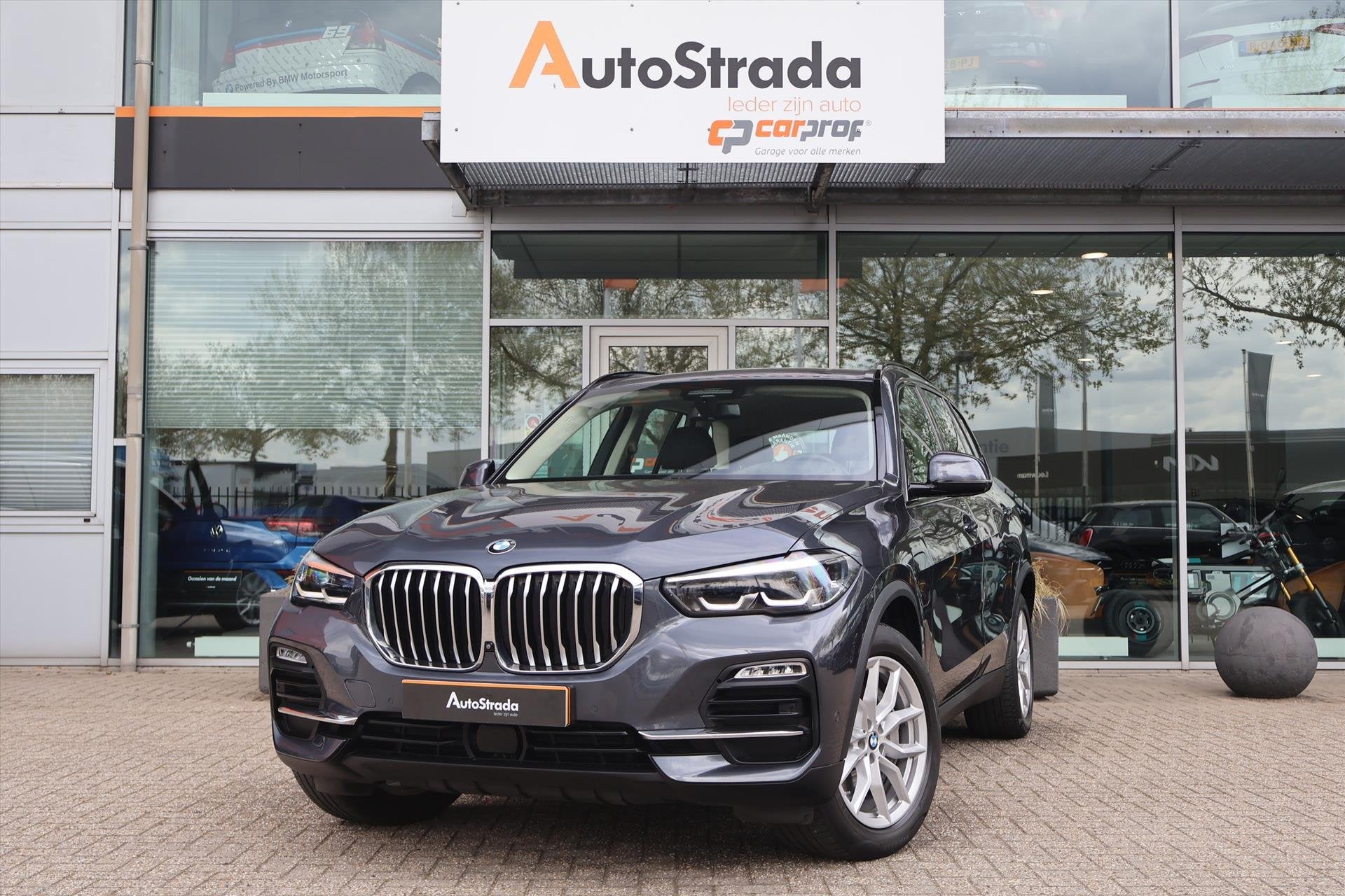 BMW X5 (g05) xDrive45e High Executive 394pk SoH 92% I Navi I, Auto's, Gebruikt, Met garantie (alle), Vierwielaandrijving, Hybride Elektrisch/Benzine