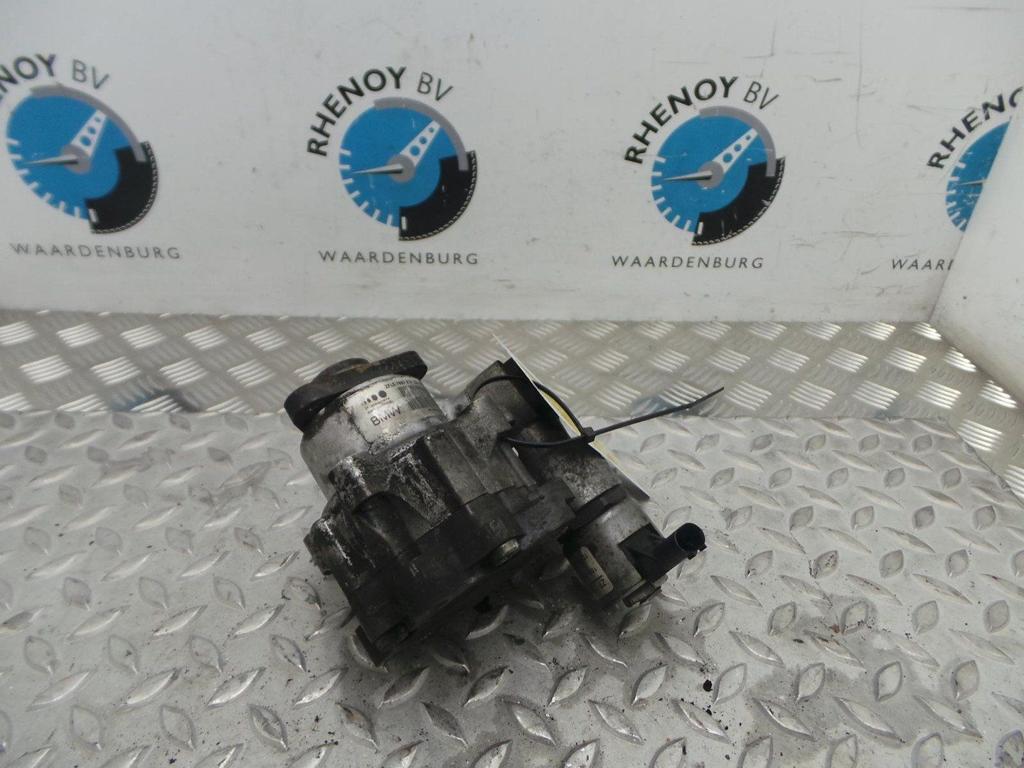 BMW 5 SERIES  535D HIGH EXECUTIVE  STUURPOMP 2005, Ophalen of Verzenden, Gebruikt, Stiba lid