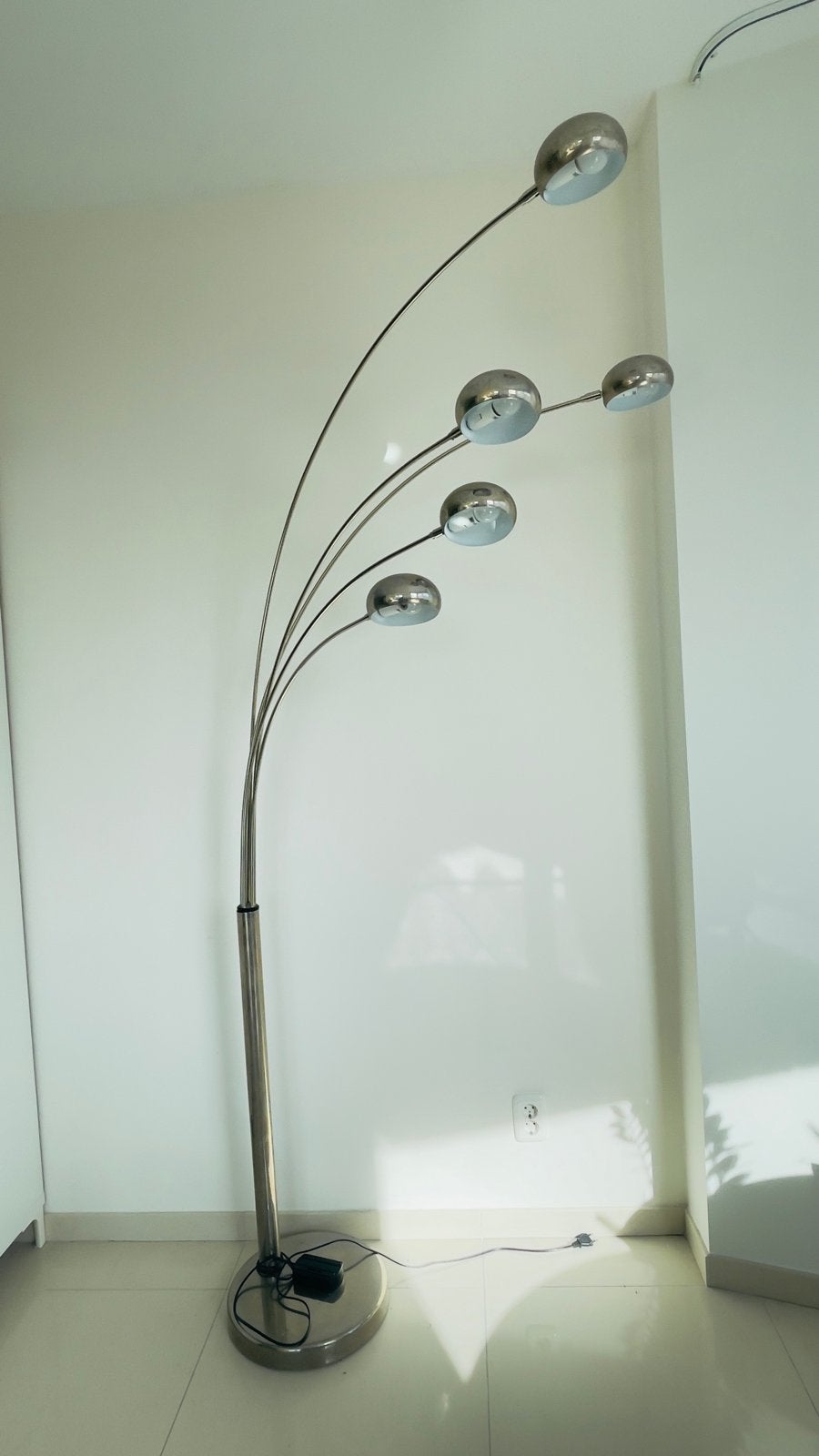 Moderne booglamp met 5 lichtpunten - Chroom, Huis en Inrichting, Ophalen, Gebruikt, 200 cm of meer, Overige fittingen