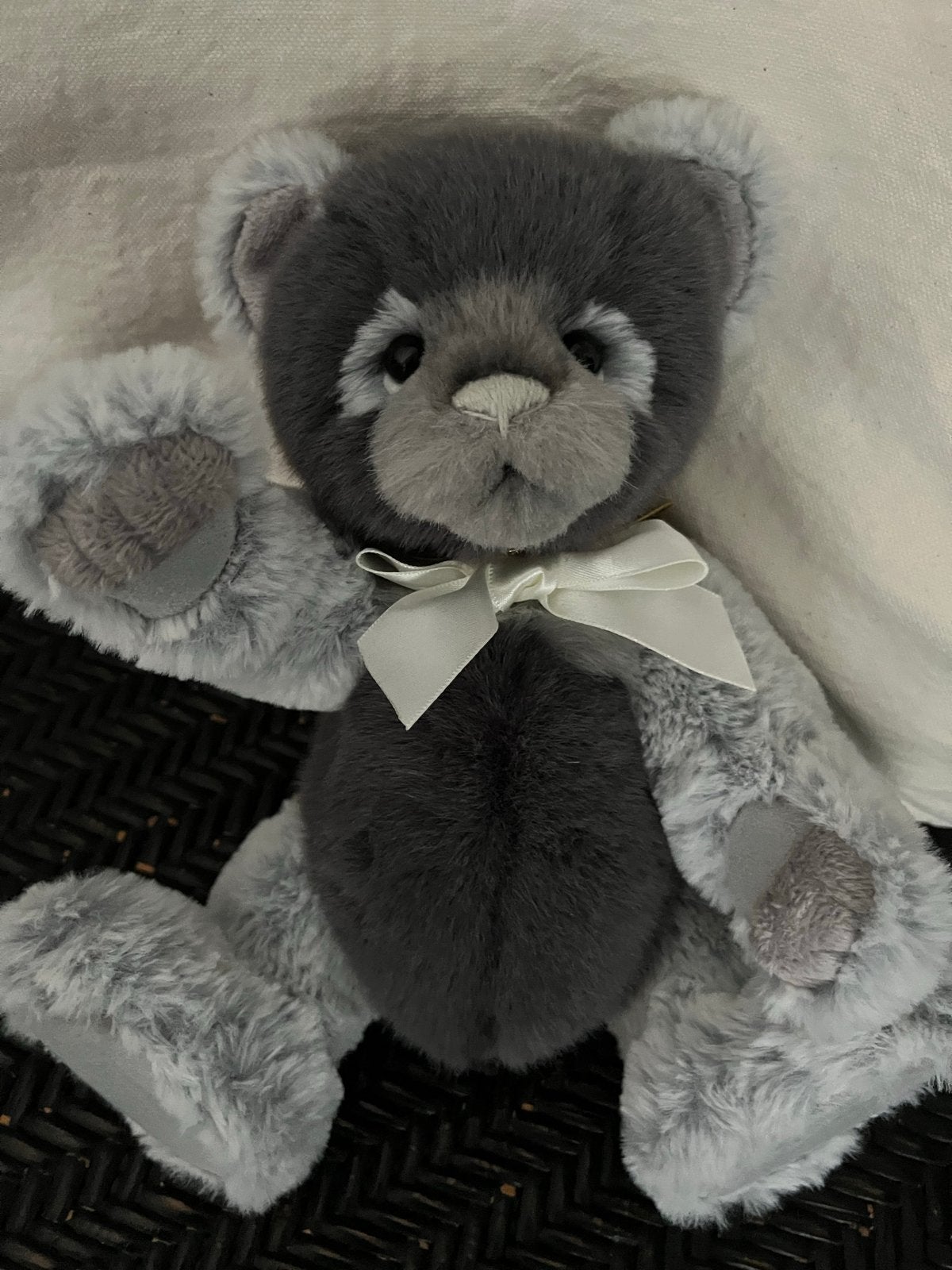 Charlie Bears 'Miss Hap' knuffelbeer - Zo goed als nieuw, Verzamelen, Beren en Cherished Teddies, Ophalen of Verzenden, Zo goed als nieuw