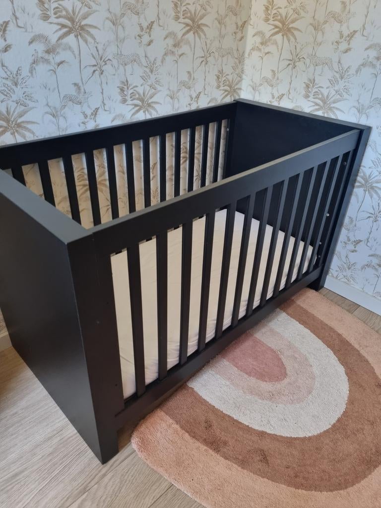 Kidsmill ledikant Long Island zwart 70x140cm, Kinderen en Baby's, Kinderkamer | Complete kinderkamers, Ophalen, Gebruikt, Jongetje of Meisje