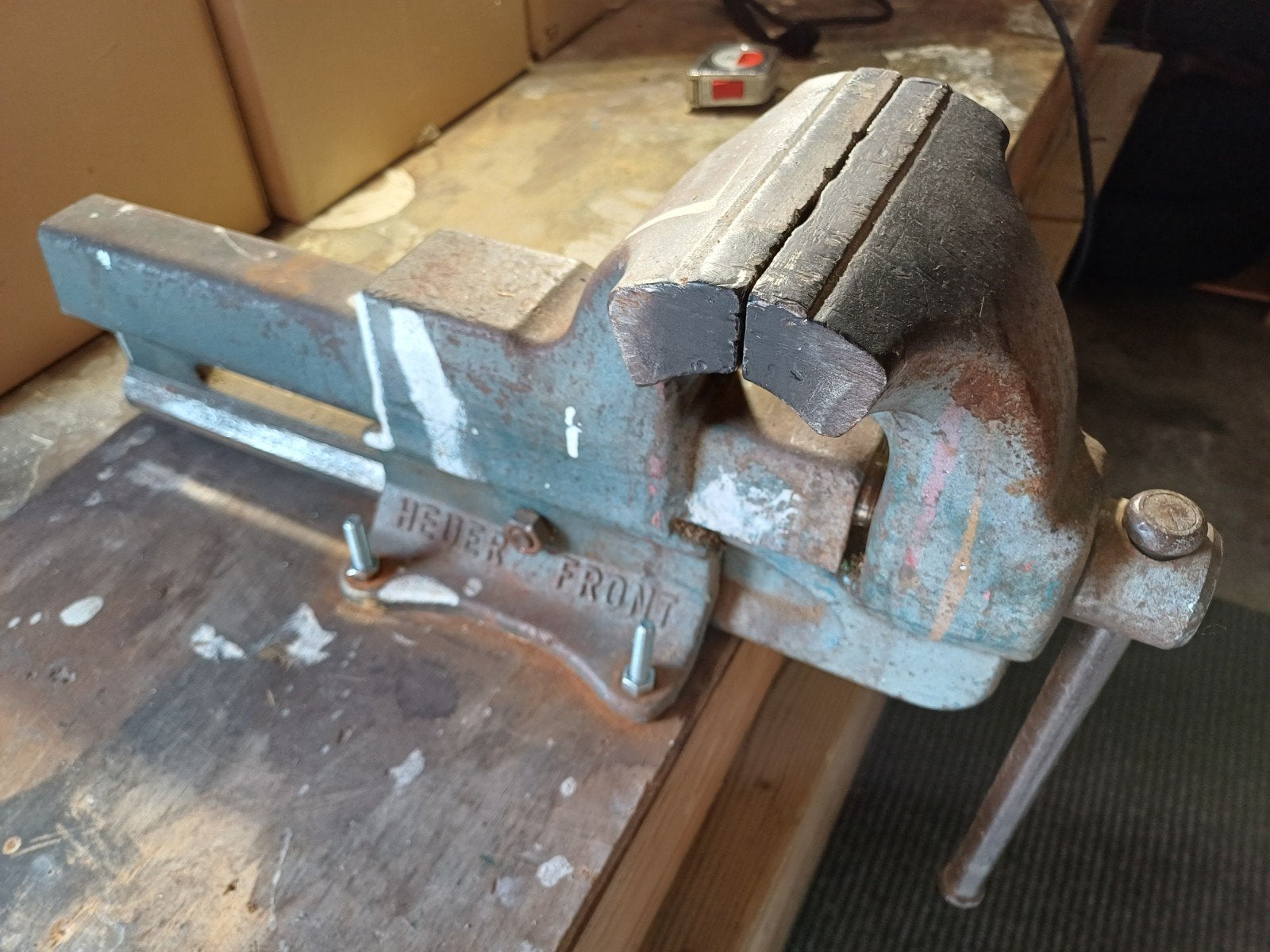 Brockhaus Heuer Front bankschroef 150 mm bekbreedte, Doe-het-zelf en Verbouw, Ophalen, Gebruikt, Bankschroef, Overige merken