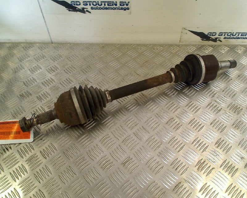 Aandrijfas Links Voor Citroën DS5 (KD/KF) (2011-11/..), Gebruikt, Citroën, Kontakt-citroen@citroen.com, Citroën Deutschland GmbH