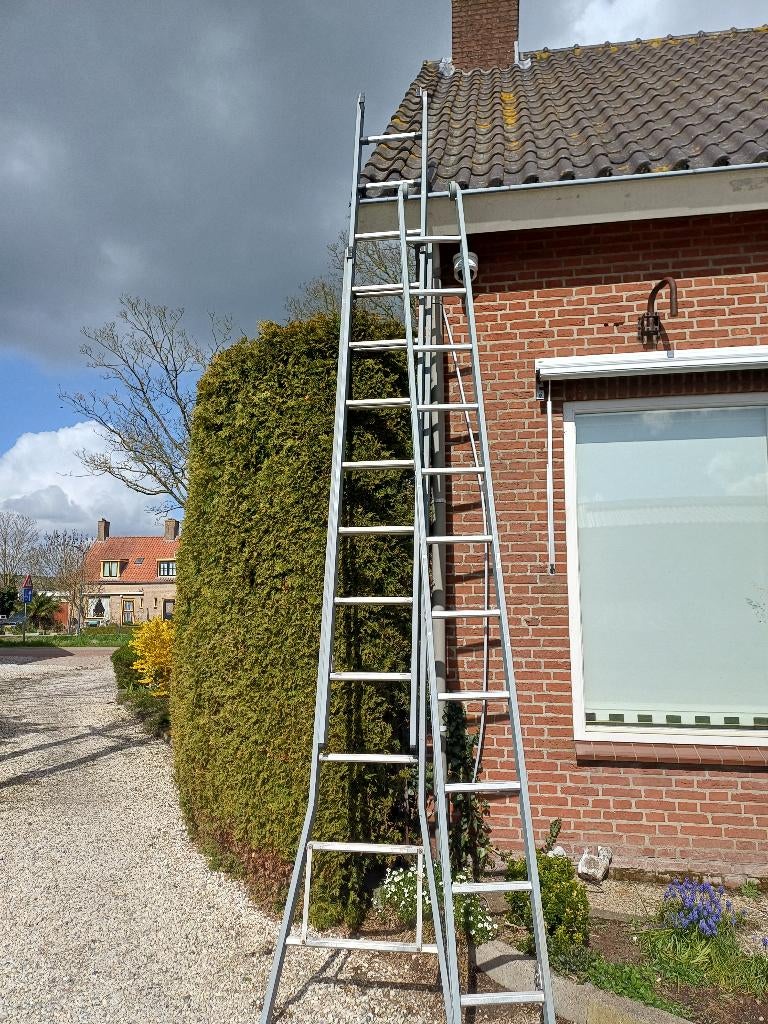 Ladder, Doe-het-zelf en Verbouw, Ophalen, Gebruikt, Ladder, 4 meter of meer