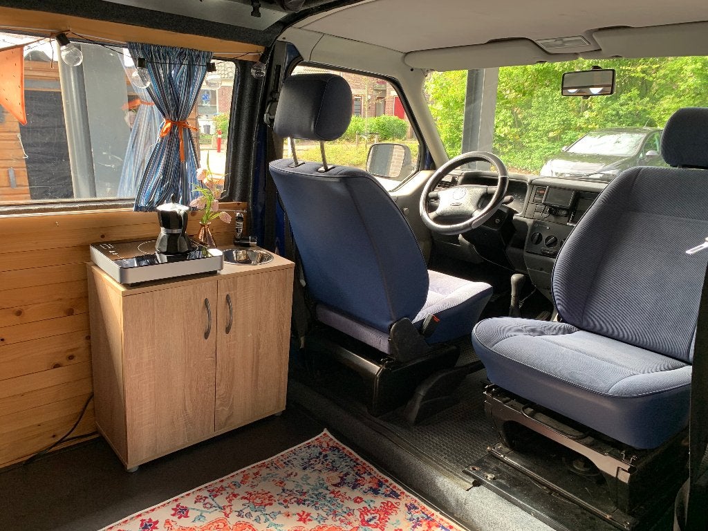 Foto 10 van Volkswagen Camperbus + bustent