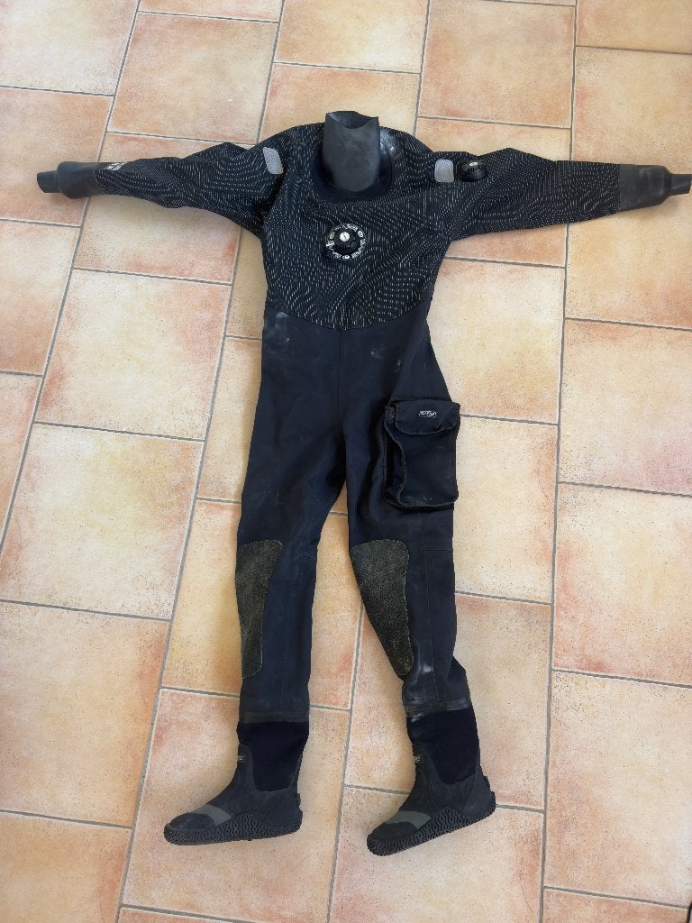 Bare Trilaminaat Droogpak, Ophalen, Gebruikt, Duikpak