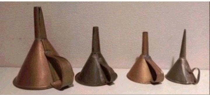 4 koperen trechters vintage 8cm 6cm 5cm 4cm, Antiek en Kunst, Ophalen