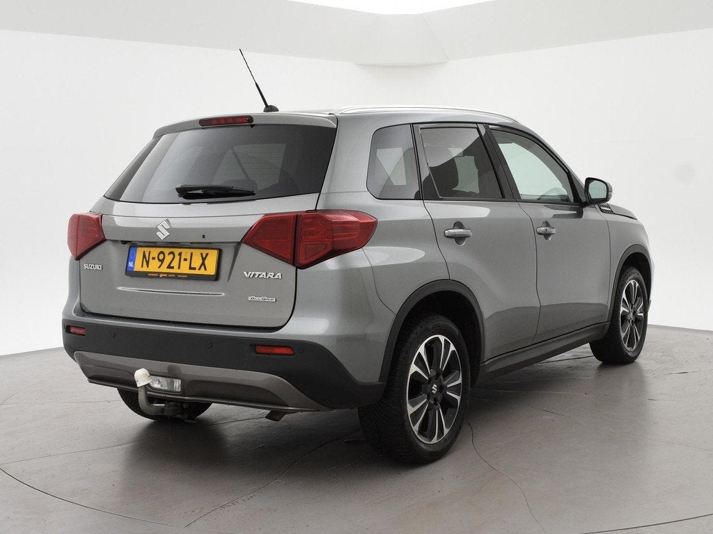 Suzuki Vitara 1.4 140 PK BOOSTERJET ALLGRIP STIJL + TREKHAAK, Auto's, Gebruikt, Euro 6, 4 cilinders, 400 kg
