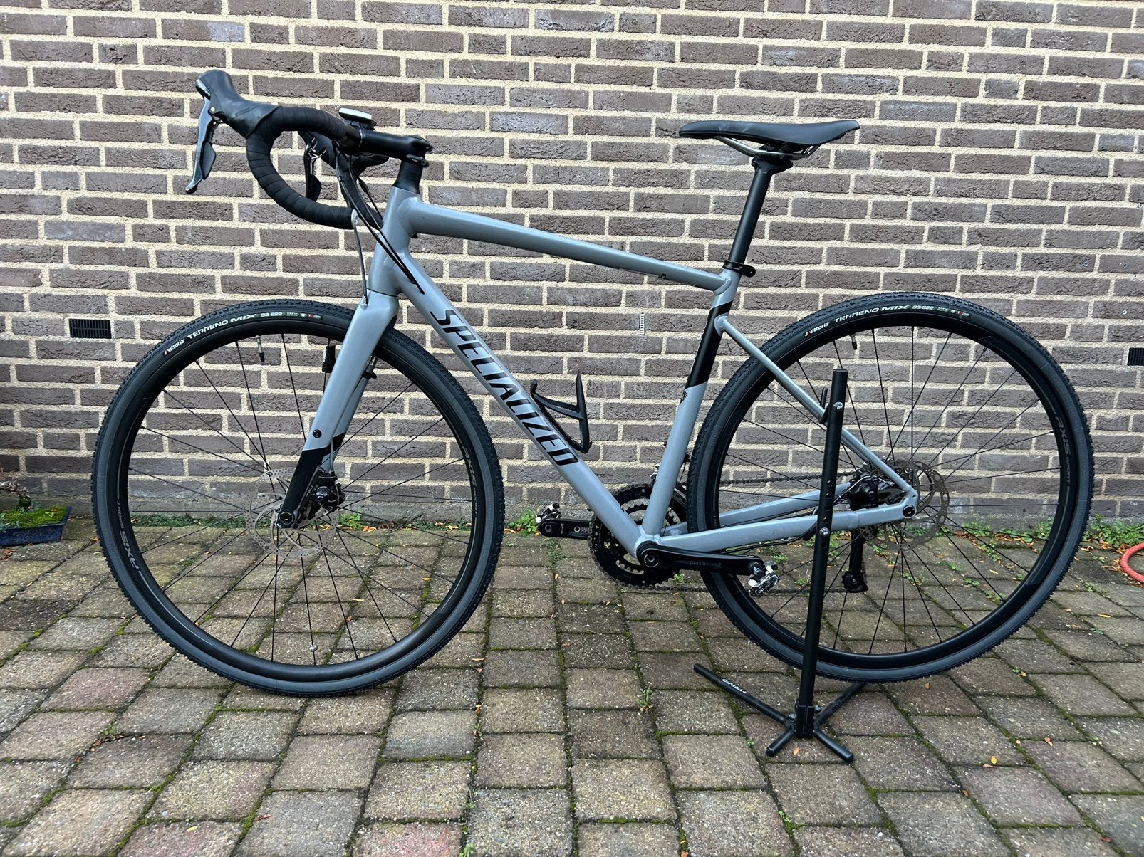 Specialized Diverge gravelbike 56, 28 inch, Aluminium, Zo goed als nieuw, 15 tot 20 versnellingen
