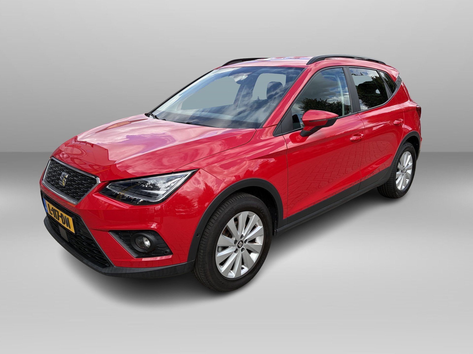 SEAT Arona 1.0 TSI Style Business Intense Plus Alcantara | N, Auto's, Gebruikt, 580 kg, 1064 kg, Automatische klimaatregeling