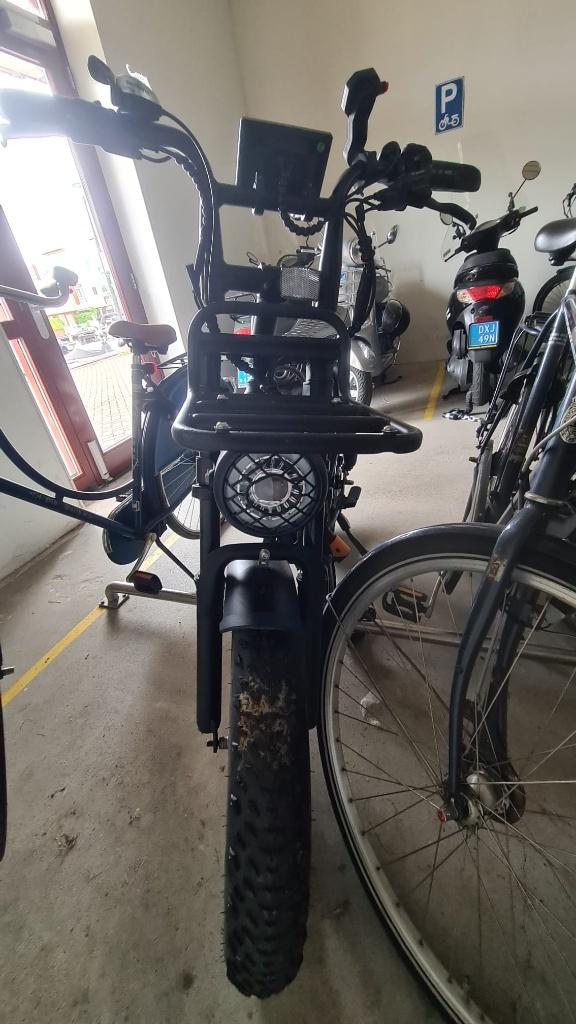OUXI V8 Pro - Zwart, 59 cm of meer, Ophalen, Zo goed als nieuw, Overige merken