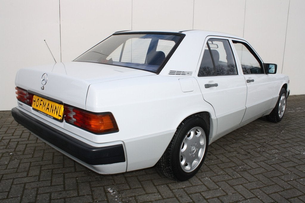Mercedes-Benz 190 2.0 E automaat (bj 1989), Auto's, Mercedes-Benz, 1160 kg, Achterwielaandrijving, Gebruikt, Overige modellen