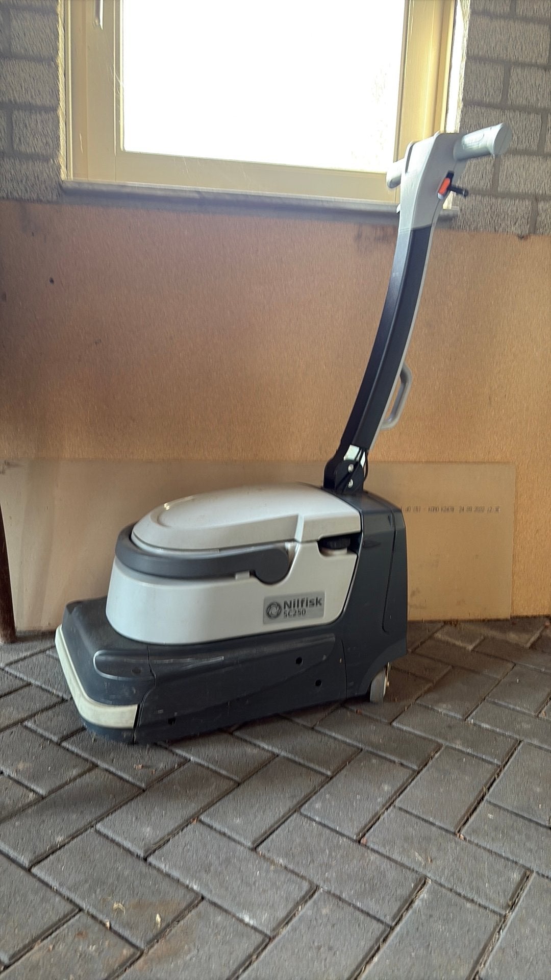 Nilfisk SC 250 schrobzuigmachine, Ophalen, Gebruikt